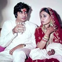 বিয়ের ৫২ বসন্ত পূর্ণ করলেন অমিতাভ-জয়া