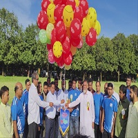 ভোলাহাটে উপজেলা প্রশাসনের গোল্ডকাপ ফুটবল টুর্নামেন্ট উদ্বোধন