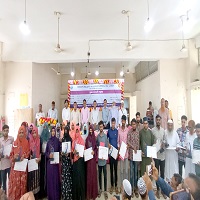 শিবগঞ্জে ৩২ কৃতি শিক্ষার্থীদের সম্মাননা প্রদান