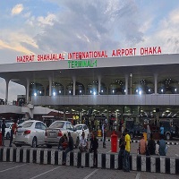 যুক্তরাষ্ট্র থেকে দেশে ফিরলেন আরো ৩০ বাংলাদেশি