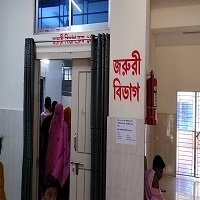 নাচোলে ট্রেনের ধাক্কায় শিশুর মৃত্যু