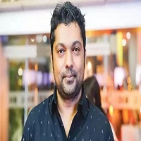 স্ট্যাটাস দেই আর গালি শুনি জয়