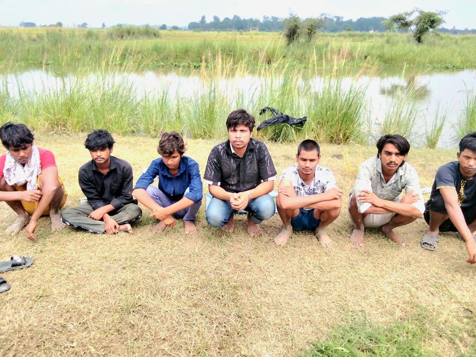 গোমস্তাপুরের সীমান্তে ৭ জনকে রাতের আঁধারে সরিয়ে নিয়েছে বিএসএফ