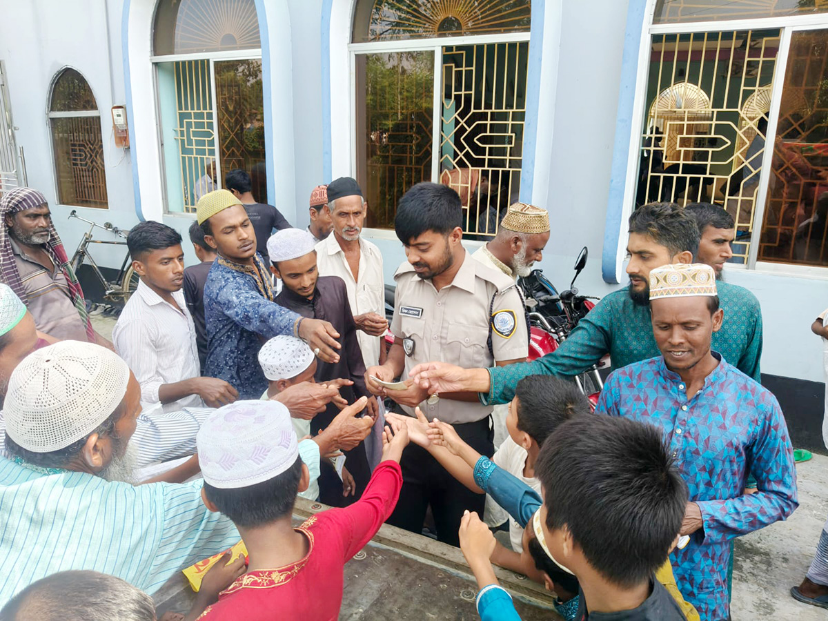 ডিএনসি’র মাদকবিরোধী লিফলেট বিতরণ : এক অভিযানে হেরোইনসহ গ্রেপ্তার একজন