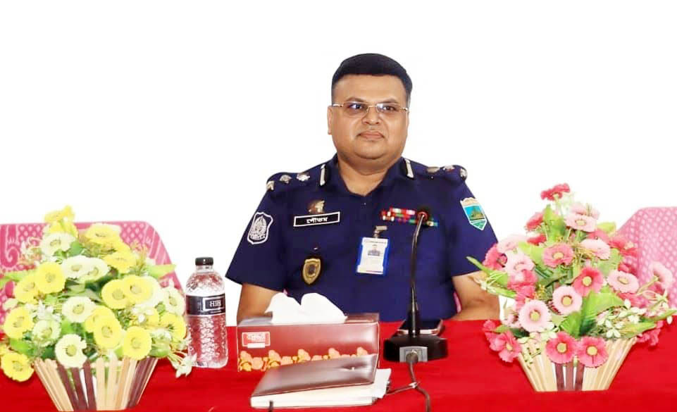 শান্তিপূর্ণভাবে দুর্গোৎসব সম্পন্ন হওয়ায় কৃতজ্ঞতা ও অভিনন্দন পুলিশ সুপারের