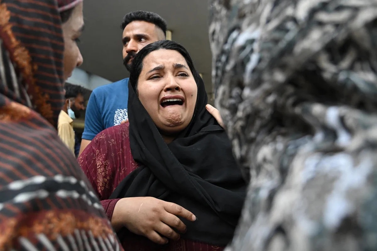 পাকিস্তানে হাসপাতালে আগুন, ১৪ নবজাতকের মৃত্যু