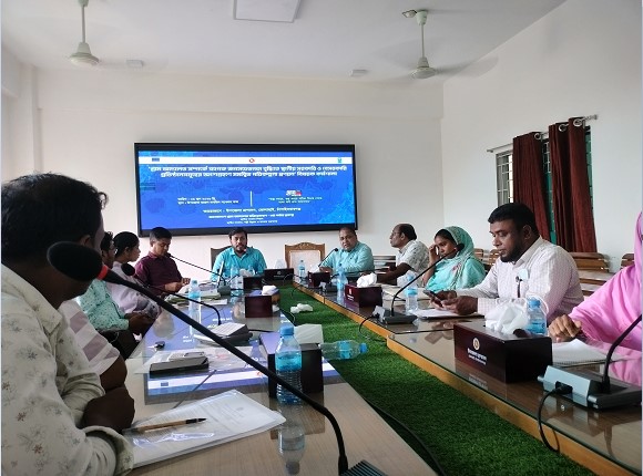 ভোলাহাটে গ্রাম আদালত বিষয়ক কর্মশালা অনুষ্ঠিত