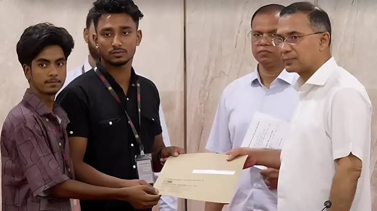 গুম-খুন ও শহীদ পরিবারের সদস্যদের চাকরির নিয়োগপত্র দিলেন প্রধানমন্ত্রী