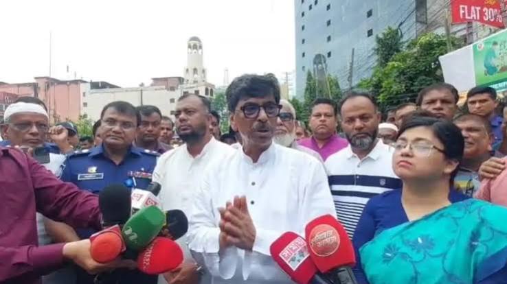 বন্যায় ক্ষতিগ্রস্ত কৃষকদের সহায়তা দেবে সরকার বলেছেন কৃষিমন্ত্রী