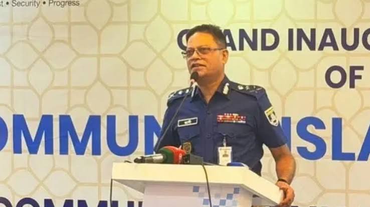 সরকার অনুমতি দিলে ক্রসফায়ার করবে পুলিশ: আইজিপি