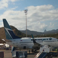 কানাডায় হঠাৎ ৮ শতাধিক ফ্লাইট বাতিল, বিপাকে যাত্রীরা