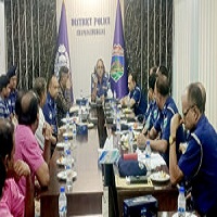 শারদীয় দুর্গাপূজা : পুলিশ সুপারের সঙ্গে মন্দির কমিটির মতবিনিময়