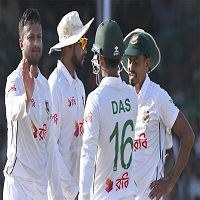 কানপুর টেস্টে ২৮৫ রানে ইনিংস ঘোষণা ভারতের