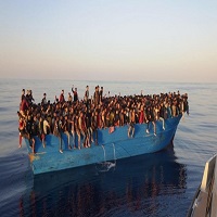 ৩ হাজার ৬০০ অবৈধ অভিবাসীকে ফেরত পাঠালো ব্রিটেন