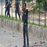 আবু সাঈদ হত্যা: সাবেক ডিআইজি বাতেনসহ ১৪ আসামির বিদেশ যাত্রায় নিষেধাজ্ঞা