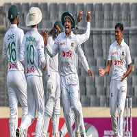 তাইজুলের ঘূর্ণিতে শেষ বিকেলে ‘স্বপ্নের শুরু’