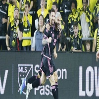 জোড়া গোলে ক্যারিয়ারের ৪৬তম শিরোপা জয় মেসির