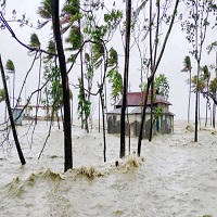 অক্টোবরে ঘূর্ণিঝড়-বন্যার শঙ্কা