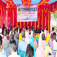 নিরাপদ সবজি উৎপাদনে ‘গ্যাপ’ অনুসরণ : কৃষক প্রশিক্ষণ শেষে মাঠ দিবস