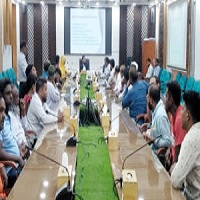 পিছিয়ে পড়া জনগোষ্ঠীর সাথে জনসংযোগ শীর্ষক সেমিনার