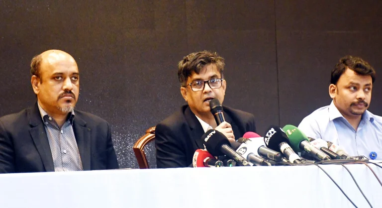 ২৬ মার্চ চীন সফরে যাচ্ছেন প্রধান উপদেষ্টা