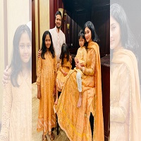 পরিবারের সঙ্গে ঈদ উদযাপন করছেন সাকিব