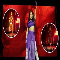 গাঁটের পয়সা খরচ করে অপমানিত হলেন গায়িকা নেহা