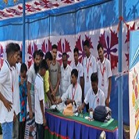 গোমস্তাপুরে মিলন মেলা, কৃতী শিক্ষার্থীদের সংবর্ধনা ও রক্তের গ্রুপ নির্ণয়