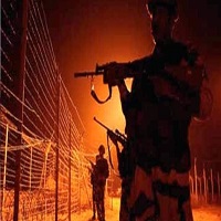 কাশ্মীর সীমান্তে ভারত-পাকিস্তানের সেনাদের মধ্যে ফের গোলাগুলি