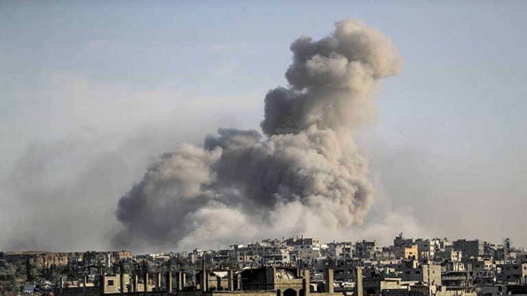 ইসরায়েলি হামলায় নিহত আরও ৫৪ ফিলিস্তিনি