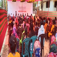 চাঁপাইনবাবগঞ্জে বাল্যবিবাহ এবং শিশুদের প্রতি সহিংসতা বন্ধ করার বিষয়ে স্থানীয় জনপ্রতিনিধি প্রভাববিস্তারকারী স্টেকহোল্ডার-অংশীজনদের সাথে সংলাপ ও মতবিনিময় সভা অনুষ্ঠিত