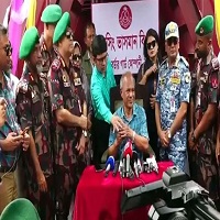 পুশব্যাক নয়, নিয়ম মেনে ফেরত পাঠানো হবে অবৈধ ভারতীয়দের: স্বরাষ্ট্র উপদেষ্টা