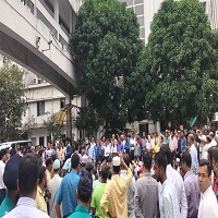 সরকারি চাকরি অধ্যাদেশ বাতিলের দাবিতে সচিবালয়ে পঞ্চম দিনের মতো বিক্ষোভ