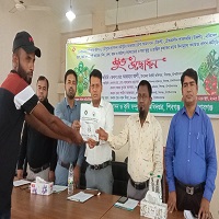 শিবগঞ্জে ৩ হাজার ১০ কৃষক ও প্রতিষ্ঠান পেল কৃষি প্রণোদনা