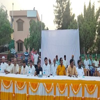 আম আড়ৎদারদের অহেতুক ও অযৌক্তিক কমিশন বর্জন: শিবগঞ্জে আম চাষীদের নিয়ে কৃষক সমিতি গঠন