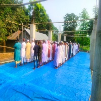 চাঁপাইনবাবগঞ্জে সৌদি আরবের সাথে মিল রেখে দু’টি গ্রামে ঈদ-উল-আজহা উদযাপন,পশু কোরবানি