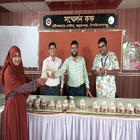 শিশু ও মায়ের পুষ্টি চাহিদা পূরণে মাসরুম বিতরণ