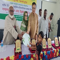 গোবরাতলায় প্রয়াসের সমৃদ্ধি কর্মসূচির আওতায় বার্ষিক ক্রীড়া, পুরস্কার বিতরণ, সম্মাননা প্রদান ও উন্নয়ন মেলা অনুষ্ঠিত