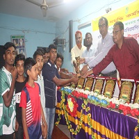 ঘোড়াপাখিয়া ইউনিয়নে বার্ষিক প্রতিযোগিতার পুরস্কার বিতরণ