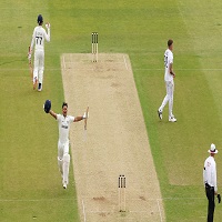 ইংল্যান্ডে ভারতের রানবন্যা, ইতিহাস গড়লেন জয়সওয়াল-গিল