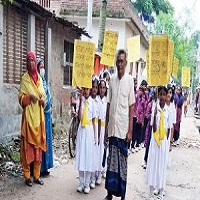 চাঁপাইনবাবগঞ্জে ডেঙ্গুবিরোধী প্রচারণায় প্রাথমিকের শিক্ষার্থীরা