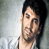  হৃদয় ভাঙলে আলমারি পরিষ্কার করি-আদিত্য রায় কাপুর