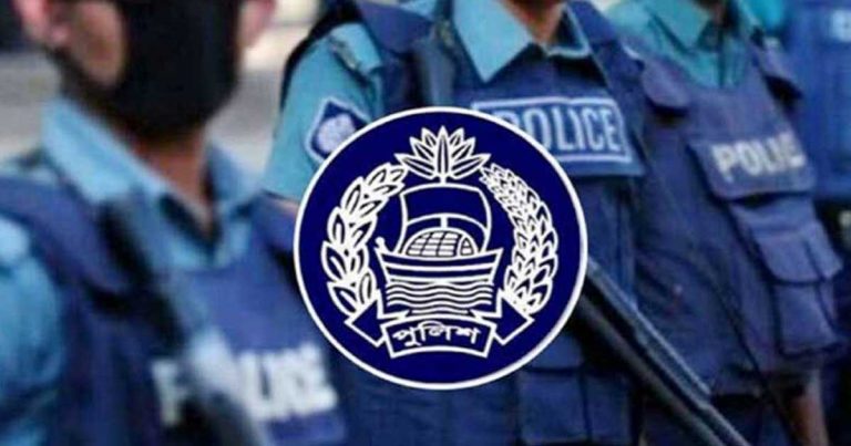 পুলিশের চার ডিআইজিকে বাধ্যতামূলক অবসর