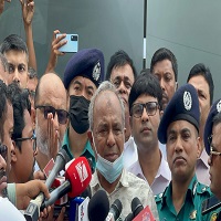 ‘মবে’ জড়িতদের ছাড় নয় বলেছেন স্বরাষ্ট্র উপদেষ্টা