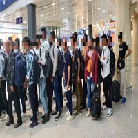 বিমানবন্দর থেকে ১২৩ বাংলাদেশিকে ফেরত পাঠাল মালয়েশিয়া