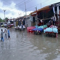 বৃষ্টি-বন্যায় বিপর্যস্ত ভারত ও পাকিস্তান, মৃতের সংখ্যা বেড়ে ৭৩