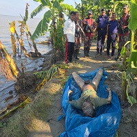 শিবগঞ্জ সীমান্তবর্তী পদ্মা নদীতে যুবকের অ*র্ধগ*লিত ভাসমান ম*র*দে*হ উদ্ধার
