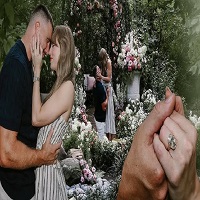 বাগদান সারলেন গায়িকা টেইলর সুইফট