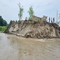কমছে পানি, ভাঙছে নদী ক্ষতিগ্রস্ত ১০ হাজার কৃষক