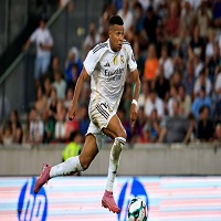 এমবাপ্পের জোড়া গোলে রিয়ালের জয়